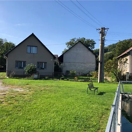 Tatil Evi V Koute