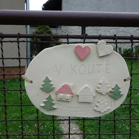 V Koute Tatil Evi Skorotice