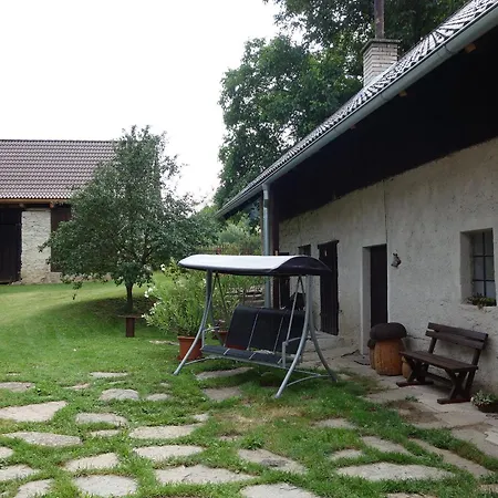 V Koute Skorotice