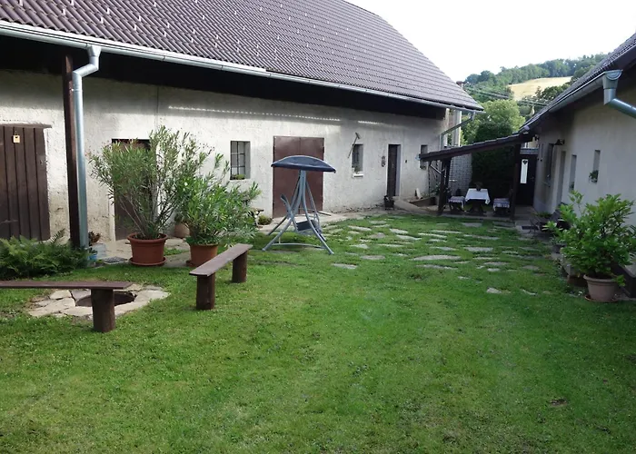 V Koute Skorotice